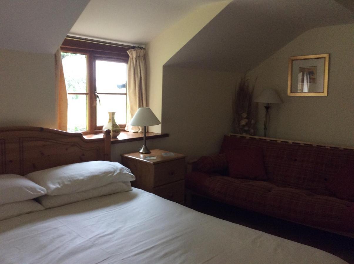 Tan Y Graig Bed & Breakfast Meifod Exterior photo